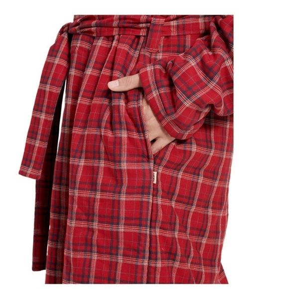 NEW
UGG
Men's Kalib Fleece-Lined Plaid Robe - Picture 11 of 16